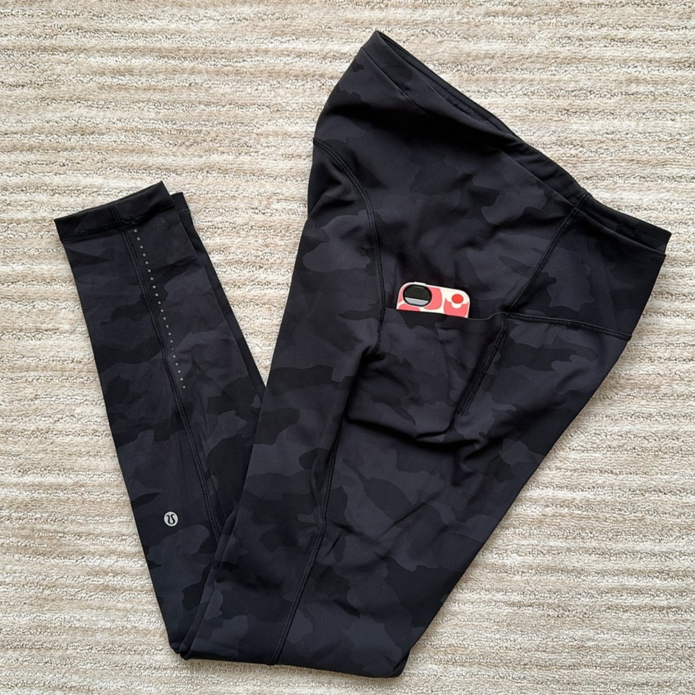 Lululemon Swift Speed High-Rise Tight 28" Heritage 365 Camo Deep Coal Multi - Picture 2 of 16